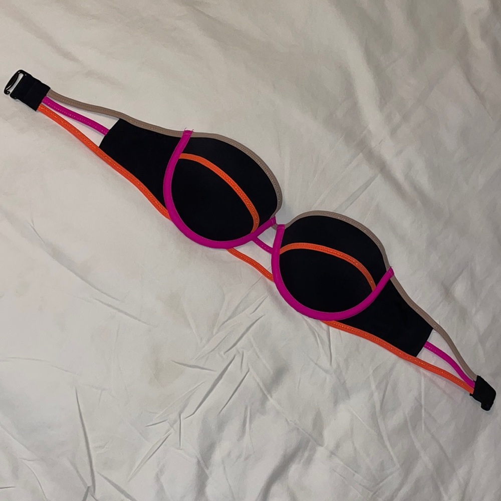 Victoria’s Secret cupped strapless bathingsuit top